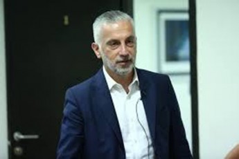 kaxa-beqauri-Tu-media-daicavs-maRal-standarts-politikosebi-erTmaneTis-mimarT-siZulvilis-enas-veRar-gamoiyeneben