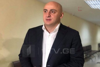 nika-melia-irakli-kobaxiZis-parlamentis-Tavmjdomaris-postidan-gadadgomas-iTxovs