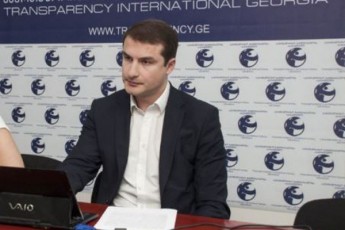 levan-natroSvili----sityvisa-da-Sekrebis-Tavisuflebas-aqvs-sazRvari