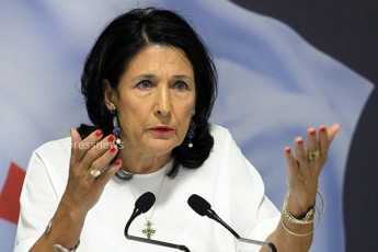 salome-zurabiSvili--sazogadoebas-movuwodeb-simSvidisken