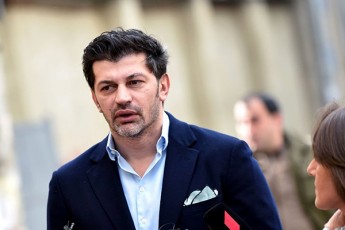 kaxa-kalaZe---barieri-saerTod-uqmdeba-riTac-yvela-partias-vaZlevT-SesaZleblobas-moxvdnen-parlamentSi