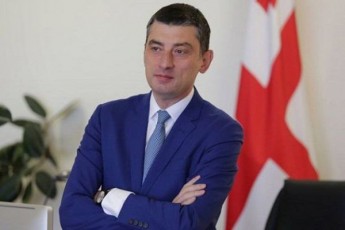 giorgi-gaxarias-xedaven-rogorc-politikurad-Zlier-figuras-rac-misi-Tanamdebobidan-gadayenebis-moTxovnis-mTavari-mizezia
