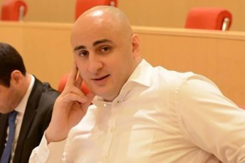 melias-dakavebis-gamo-quCaSi-zustad-imdeni-adamiani-gamova-ramdeni-Reri-Tmac-aqvs-Tavze