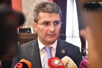 mamuka-mdinaraZe-aseTia-giorgi-gaxaria-is-arasdros-gaeqceva-pasuxismgeblobas