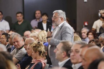 rac-unda-is-meZaxos-cicikore-gvaramiam-romelic-am-qveyanaSi-yvelas-Wkuas-arigebs---usufaSvili