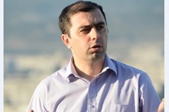 kaxa-kukava--givi-TargamaZesTan-erTad-mitingze-ar-grZnob-uxerxulobas-suls-amogxdio-rom-geZaxda-an-bokeriasTan