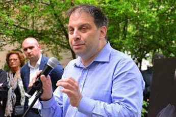 levan-TaqTaqiSvili-Tako-Carkvianze---kidev-bevr-politikur-navsadgurSi-Seva-es-qalbatoni