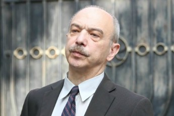 petre-mamraZe--saqme-gvaqvs-destruqciul-ZalasTan-romlis-lozungia---rac-uaresi-qveynisa-da-xalxisTvis-miT-ukeTesi-maTTvis