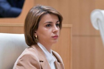 Tamar-CugoSvili-policias-rom-unda-emoqmeda-amas-kiTxvis-niSnis-qveS-nacionaluri-moZraobis-da-maTi-ori-partiis-garda-veravin-daayenebs