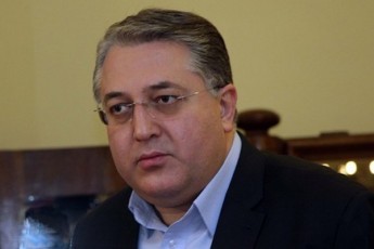 mosalodnelic-iyo-rom-nacionalur-moZraobas-mamuka-xazaraZis-meSveobiT-kidev-erTi-moZraoba-daemata