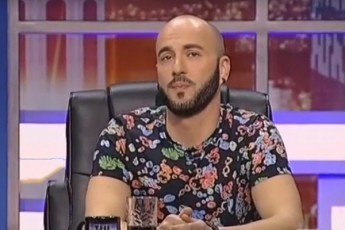 giorgi-gabunia-prezervativiviT-gamoiyenes