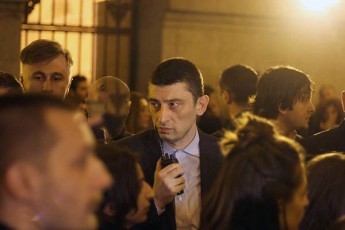 giorgi-gaxariam-sxva-safexurze-aiyvana-Sss-s-sazogadoebasTan-urTierToba-am-mxriv-umniSvnelovanesi-iyo-20-ivnisis-RamiT-ucxoeli-diplomatebis-parlamentSi-yofna