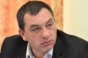 ratom-unda-iyo-yovelTvis-da-yvelgan-Sors-naci-velurebisgan--ratom-daiSala-enm--giga-bokerias-analizi
