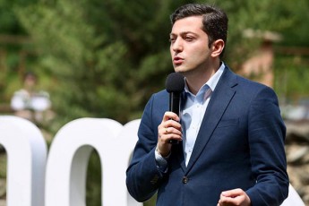 Tavad-iakob-gogebaSvili-ambobs-rom-dedaenis-Sedgenasa-da-gaumjobesebaze-aTjer-ufro-met-dros-mis-dacvas-andomebda-ase-rom-ar-aris-gasakviri-Tu-Cvens-droSic-sWirdeba-dedaenas-dacva