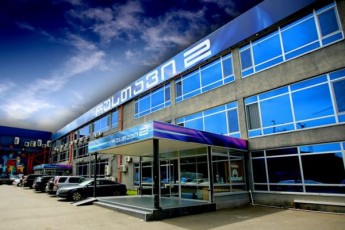 rusTavi-2-s-TanamSromlebi-toveben