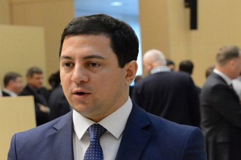 bralis-wardgenas-kavSiri-ar-aqvs-mamuka-xazaraZis-politikur-gegmebTan