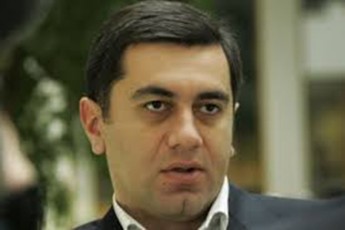 Cemi-varaudiT-ivaniSvili-xazaraZis-dapatimrebas-apirebs