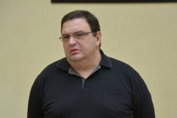 irakli-oqruaSvili-biZina-ivaniSvilis-piradi-tyvea---gubaz-sanikiZe