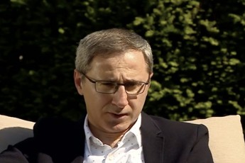 adeiSvili-biznesmenebs-unda-daviviwyoT-SiSi-arcerT-xelisuflebaSi-ar-vapireb-yofnas