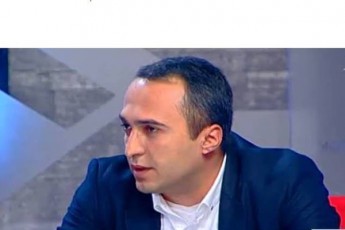 axla-maqvs-kiTxva-JurnalistebTan-aseTi-warsulis-mqone-adamianebs-ratom-arTmevT-interviuebs