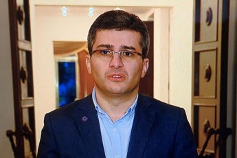 mamuka-mdinaraZe-8-agvisto-ara-mxolod-rusuli-aramed-mixeil-saakaSvilis-narativicaa