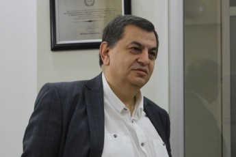 8-agvistos-respublikuri-partiis-saxeliT-usufaSvilma-partiis-oficialuri-pozicia-gamoaqveyna-rom-moxda-is-rac-ar-unda-momxdariyo-risi-Tavidan-acilebac-SesaZlebeli-iyo