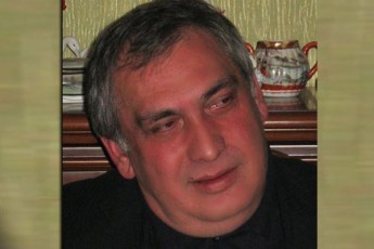 simTvraleSi-naTqvami-sityva-qrTamis-aRebaSi-CauTvales-kacs---gesmiT
