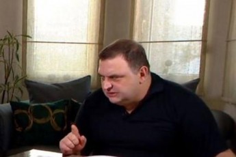 ivaniSvili-gaqcevas-apirebda-magram-moskovidan-daurekes-mand-daetieo