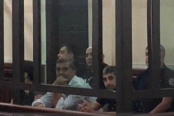 cixidan-gamosvlisTanave-aT-vards-da-aT-kocnas-miiRebs-is-qali--romelic