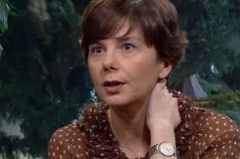 premierad-ara-gaxarias---aramed-cqitiSvils-amzadeben-deda-figuraa