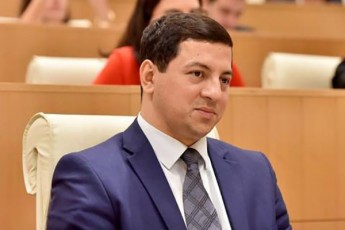 farisevlobaa-gatacebis-faqtebze-politikuri-aJiotaJi-opozicias-surs-omi
