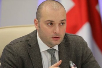 mamuka-baxtaZe-adasturebs-rom-premier-ministris-Tanamdebobas-tovebs