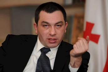 es-aris-aranormaluri-mdgomareoba-qveynisTvis-xelis-kvra-Zalian-saxifaToa-ivaniSvilis-mxridan