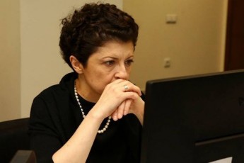 im-adamianebs-romlebmac-aqciaze-Tvali-dakarges-vetyvi-rom-maT-tkivils-sakuTari-tkiviliviT-ganvicdi
