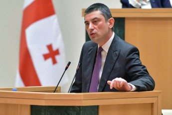 premier-ministris-rangSi-giorgi-gaxarias-parlamentisTvis-wliuri-angariSis-wardgena-mouwevs