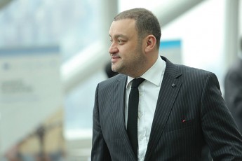 rogorc-rigiTi-moqalaqisaTvis-da-politikosisaTvis-terminma-pasuxismgebliani-mTavroba-sruliad-axali-simaRle-da-mniSvneloba-SeiZina