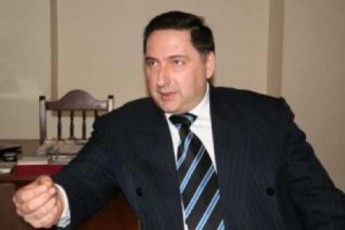 Tu--xelisufleba-am-gzavnils-ar-daTanxmdeba-amas-aSSSi-nacionalebis-calsaxad-mxardamWeri-jgufi-swored-nacionalebis-xelisuflebaSi-moyvanis-Semdeg-maTi-meSveobiT-gaakeTebs