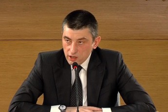 premier-ministrma-giorgi-gaxariam-vice-premierebi-daasaxela