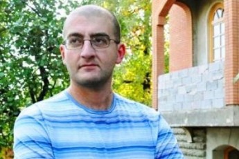 saakaSvili-bokeria-biZine-erTmaneTs-religiurobaSi-ejibrebian-rom-arsebobdes-sadme-RmerTi-miwaze-gadmovardeboda-siciliT