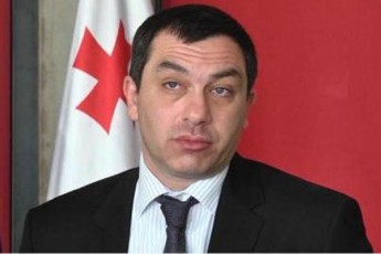 giga-bokeria-sxvadasxvanairad-mnaTlaven-xolme-magram-marTlmadidebeli-qristiani-var-