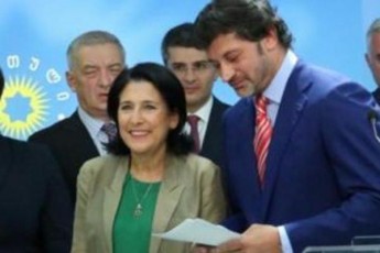 kaxi-kalaZe--prezidentis-mier-miRebuli-gadawyvetilebis-mosmena-Zalian-mZime-iyo