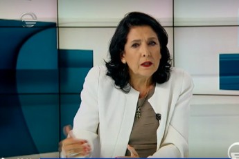 salome-zurabiSvili--Tu-davapireb-putinTan-Sexvedras-getyviT