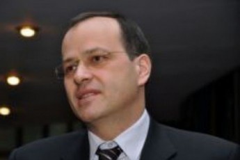 laSa-papaSvili-aucilebelia-oqros-Sualedis-gamoZebna-Sromis-kodeqsSi-Sesatan-cvlilebebTan-dakavSirebiT