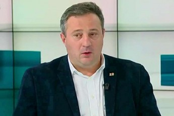 akaki-zoiZe-ar-gabedoT-pensiebis-da-xelfasebis-momateba---aseTia-saerTaSoriso-gamWvirvaloba-saqarTvelos-rekomendacia
