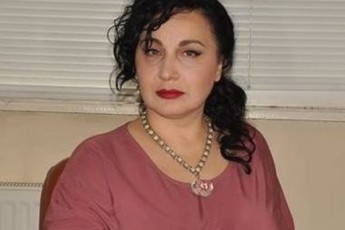 nino-jRarkava-saidan-bebruxana-giulas-200-aTasi-dolari-romelsac-nikutas-televiziaSi-debs