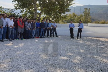 giorgi-gaxaria-sportsmenebs-Tqven-am-qveynis-saxels-qmniT-am-sakmaod-mwvave-problemebis-win-mdgar-regionSi-saokupacio-xazTan