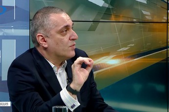 nikoloz-mWedliSvili-doing-business-is-reitingze---es-da-sxva-reitingebi-Zalian-kargi-kompasia-romelic-potenciur-investors-swor-mimarTulebas-uCvenebs