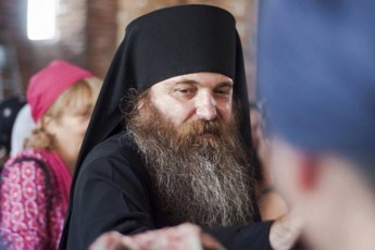 meCaliCebodnen-gaxaria-kvirikaSvili-da-gomelauri-patriarqi-gadavayenoTo---meufe-iakobis-skandaluri-gancxadeba