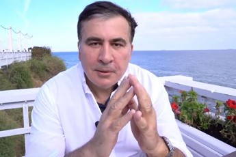 mixeil-saakaSvili-nacionaluri-moZraobis-cxrawliani-mmarTvelobis-Sedareba-mxolod-giorgi-brwyinvalis-an-daviT-aRmaSeneblis-epoqasTan-SeiZleba