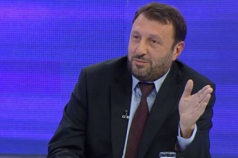 giorgi-andriaZe-meufe-petrem-saqcieli-unda-moinanios